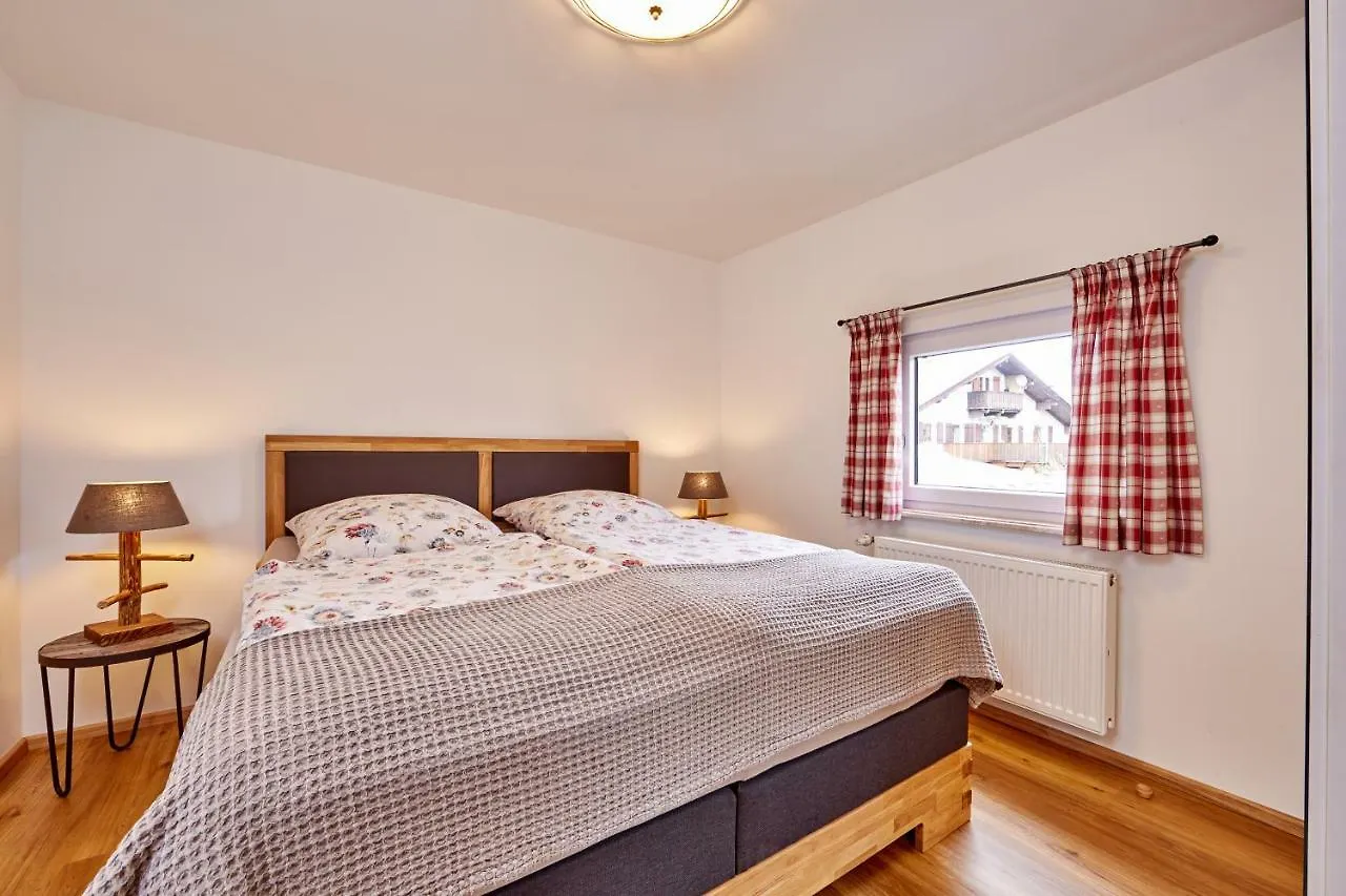 Apartment Ferienwohnung Zum Servus Garmisch-Partenkirchen