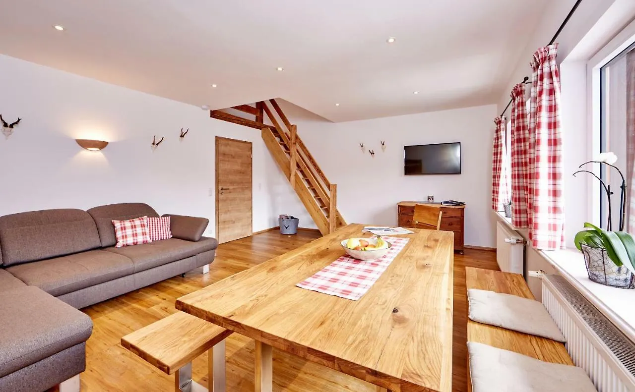Ferienwohnung Zum Servus Garmisch-Partenkirchen Apartment